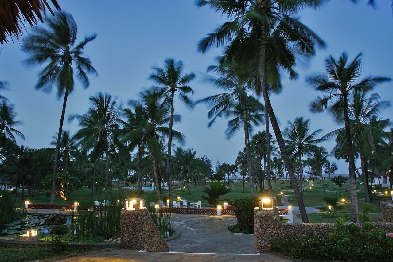 The Lawford Hotel Малинди Екстериор снимка